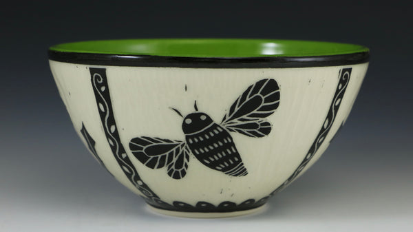 Flora+fauna bowl - bee